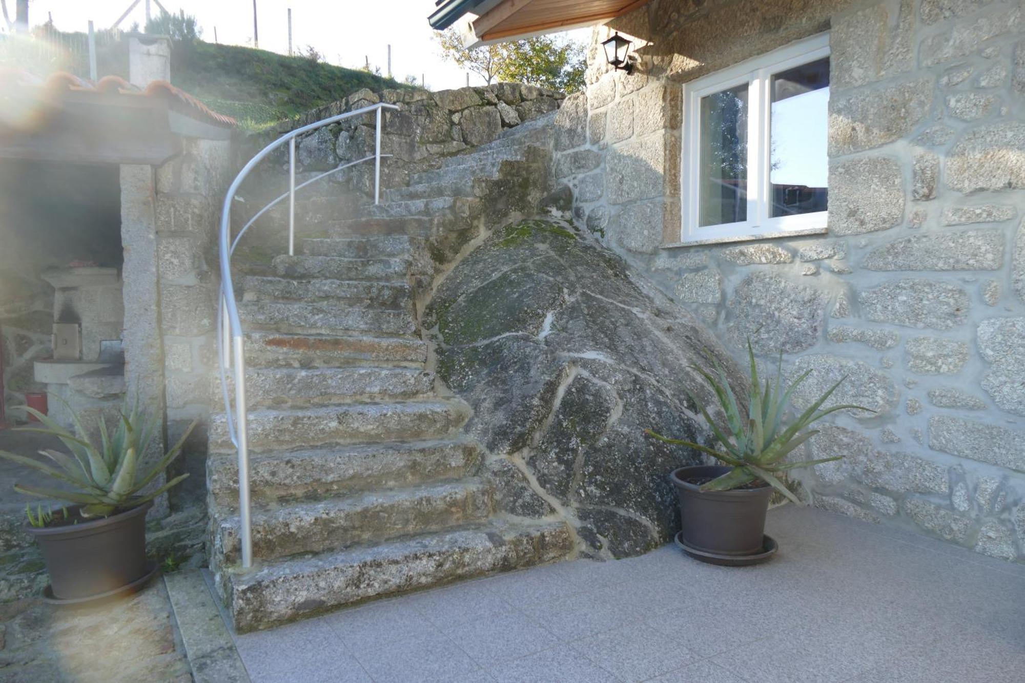Gasthaus Casa Nos Penedos Arcos de Valdevez Exterior foto